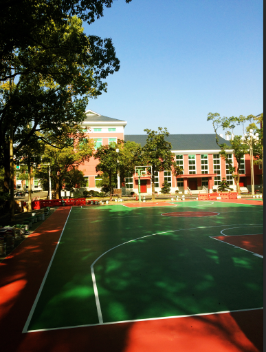 小區健身器材，游樂設施，epdm橡膠地面，幼兒園桌椅，硅pu球場